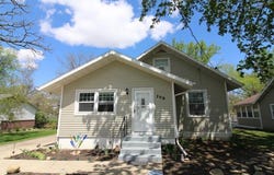 708 17th Avenue, Eldora, IA 50627