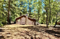 9520 Oak Place, Cobb, CA 95426