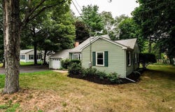 1083 Edgell Rd, Framingham, MA 01701