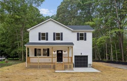 790 Glebe Road, Mathews, VA 23109