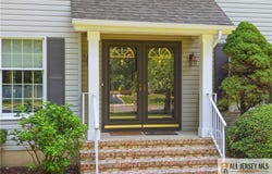 18 Dante Road, Monroe, NJ 08831