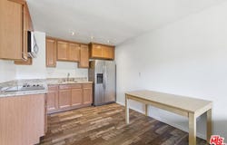 5585 E Pacific Coast Hwy, Long Beach, CA 90804