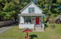 11 Griswald Street, Nassau, NY 12123