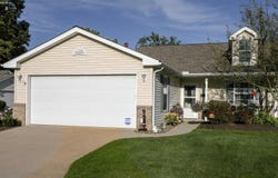 312 W Glen, Elyria, OH 44035