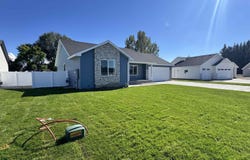 397 Wind River Dr, Shelley, ID 83274