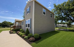 821 Chestnut Ave, Blackwell, OK 74631