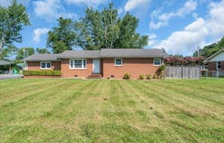 611 Henley St, Manchester, TN 37355