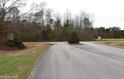 18 Bridgewater Drive S, Bath, NC 27808