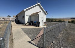 4140 Harrah Rd, Harrah, WA 98933