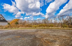 013 Oak Crest Drive, Stoystown, PA 15563