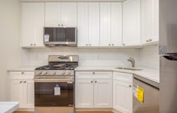 62 Parkside Drive, Suffern, NY 10901