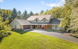 7511 Grace Dr, ROSCOE, IL 61073