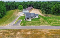 2913 Gentry Mill Road, Russell Springs, KY 42642