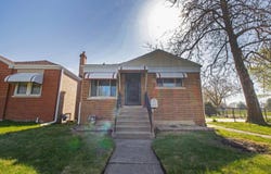 2337 Park Avenue, North Riverside, IL 60546
