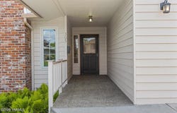 305 N 37th Ave, Yakima, WA 98902