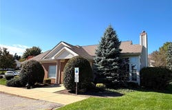 1432 Buckingham Gate Boulevard, Cuyahoga Falls, OH 44221