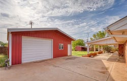 1509 N Temple Street, Cordell, OK 73632