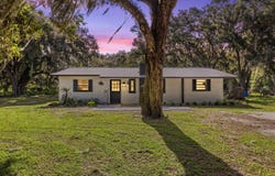 2118 E KEYSVILLE Road, LITHIA, FL 33547