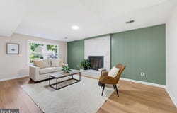 7235 HADLOW Drive, SPRINGFIELD, VA 22152