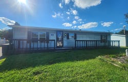 11 BILL Drive, DENVER, PA 17517