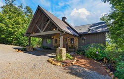 559 Overlook Trail, Blue Ridge, GA 30513