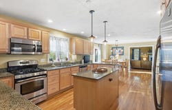 10 Rolling Meadows, Haverhill, MA 01832