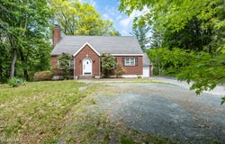 1509 Sunset Road, Castleton, NY 12033