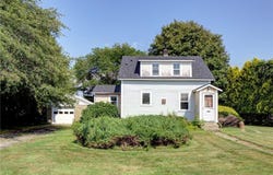 318 Mitchells Lane, Middletown, RI 02842