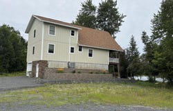 77 Stubing Lane, Newcomb, NY 12852