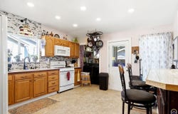 409 Elm ST, Perry, KS 66073
