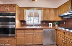 7425 E 20th Street, Tucson, AZ 85710