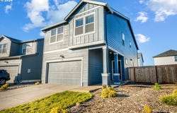 2982 T St, Springfield, OR 97477