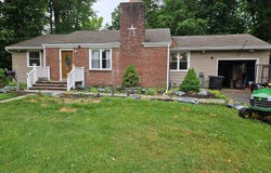 44 DEVON Road, MOUNT HOLLY, NJ 08060