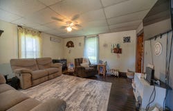 30663 E Press St, Excello, MO 65247