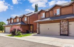718 Valley Centre Drive, Driggs, ID 83422