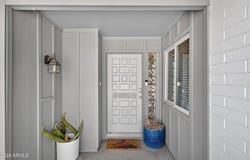 131 E RIVIERA Drive, Tempe, AZ 85282