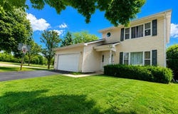 5316 Cypress Circle, Gurnee, IL 60031