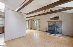129 Amos Circle, Bushkill, PA 18324