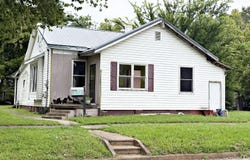 213 E 9TH ST, Metropolis, IL 62960