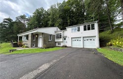 8 College Terrace, Oneonta, NY 13820