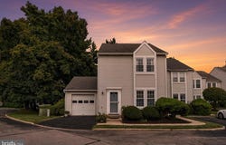 1 MAPLE Drive, CONSHOHOCKEN, PA 19428