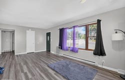 322 W Seerley Boulevard, Cedar Falls, IA 50613