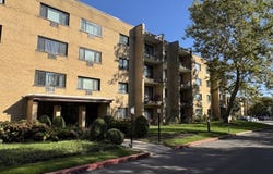 6630 S Brainard Avenue, Countryside, IL 60525