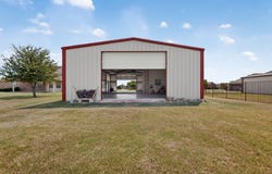 320 Brooks Drive, Nevada, TX 75173