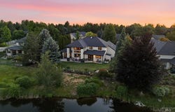 1100 S Arbor Island Way, Eagle, ID 83616