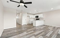 1202 E Perry Street, Republic, MO 65738