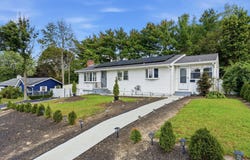4 Monroe St, Lawrence, MA 01843