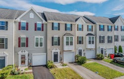 194 NORWOOD Drive, FALLING WATERS, WV 25419