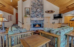 25583 E CHESTER MOUNTAIN Dr, Welches, OR 97067