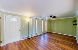 390 E 307th Street, Willowick, OH 44095